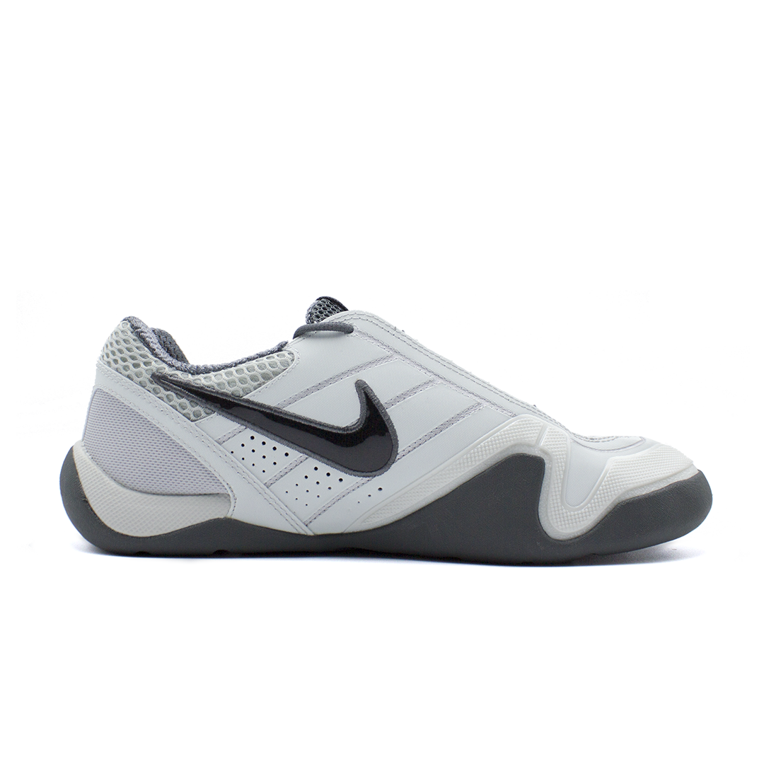 nike air zoom fencer gold